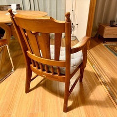 MIKIMOKU 張り替えボタン締め　ダイニングチェア
の画像