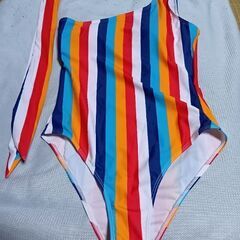 新品 ワンショルダー ワンピース水着 ベルト付き