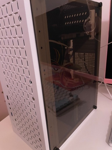 ゲーミングPC    白