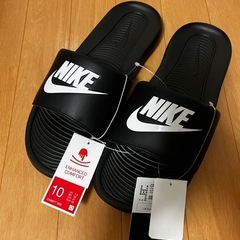 新品未使用 NIKE ベナッシ 27㎝（タグ付き）