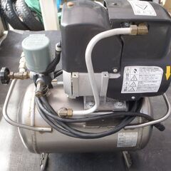 日立　ベビコン　コンプレッサー　100Vの画像
