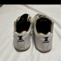 下関　
フットサルシューズの画像