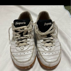 下関　
フットサルシューズの画像