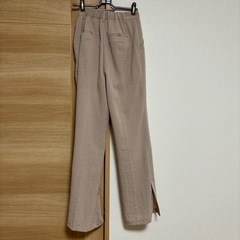【服類2着目から1着毎100円引き】サイドスリットフレアパンツの画像