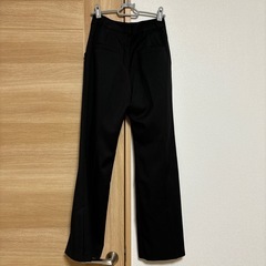 【服類2着目から1着毎100円引き】サイドスリットパンツの画像
