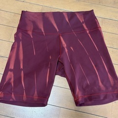 ルルレモン　バイカーショーツ　 ショートパンツ