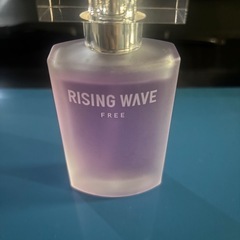 6月中旬購入品　ライジングウェーブ　香水ユニセックス