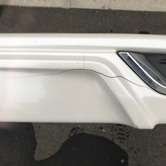ランクル200　後期　エアロ　2点セット　純正モデリスタの画像