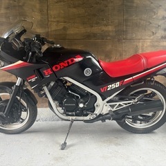 ホンダ VT250F mc08型　2288km 書有り　整備必要
