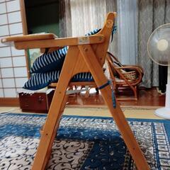ベビー用ハイチェアの画像