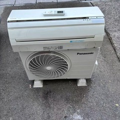  中古エアコン14畳用の画像