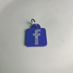 フェイスブックに友達登録簡単キーホルダー