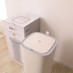 【未使用】EKO MORANDI スマートセンサービン 30L ホワイト 自動開閉ゴミ箱 EK6288の画像