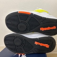 Reebok リーボックPUMP OMNI ZONE II 15cmの画像