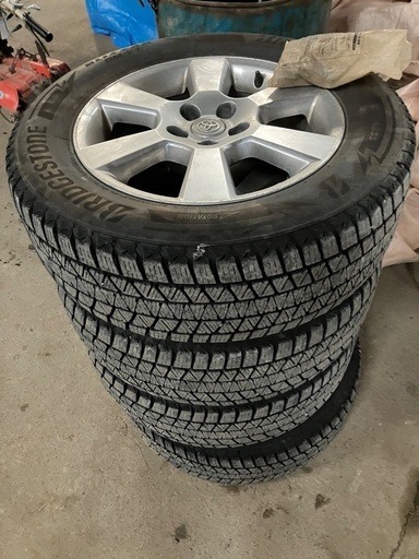 BS DM-V3 225/65R17 スタッドレスタイヤ