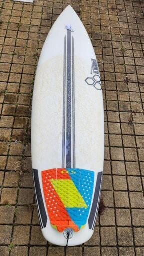 アルメリック ネックベアード6.0　ショートボード カラフルデッキ アルメリック ネックベアード6.0 ショートボード カラフルデッキ