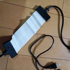 アイリスオーヤマ製　すき間用電源コンセント30W ACアダプターの画像