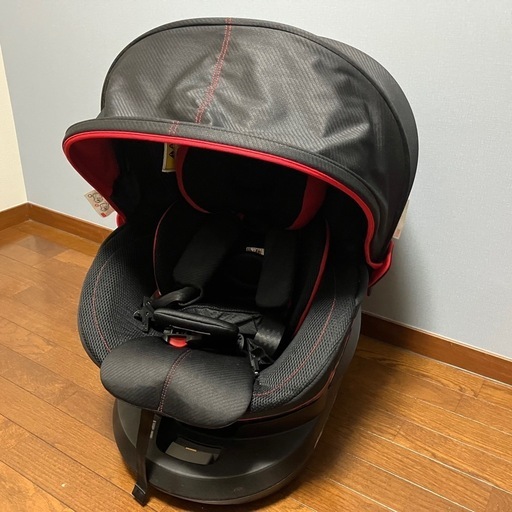 チャイルドシート　エールベベ　クルット4i、プレミアム　ISOFIX  日除け付き