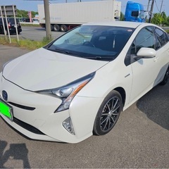 トヨタ プリウス 50 4WD