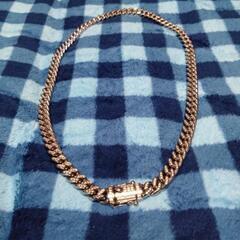 シルバーネックレスの画像