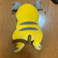 ライチュウのぬいぐるみの画像
