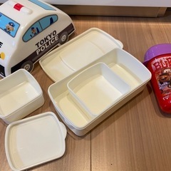 パトカー型お弁当箱＆おしぼりケースの画像