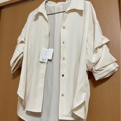 【新品】アイボリー 五分袖 シャツ M