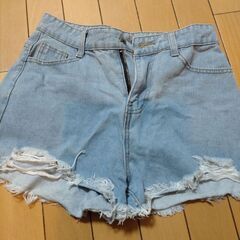 デニムショートパンツ