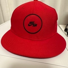 NIKE スナップバックキャップ 赤