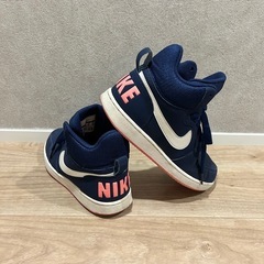 【NIKE】美品* COURT BOROUGH MID ハイカッ...
