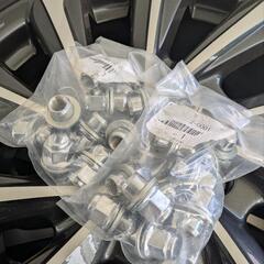 【新品未使用】新型ヴォクシー S-Z 納車外しタイヤ＆ホイールセットの画像