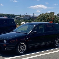 ウインカーの移設とシャークアンテナの設置と運転席スピーカー…