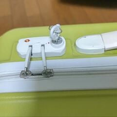 小型 キャリーケース の画像