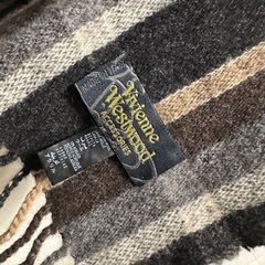 vivienne westwood マフラー 美品の画像