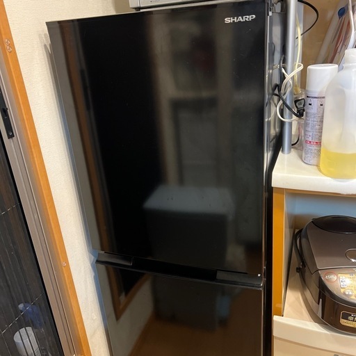 美品　一か月使用　シャープ冷蔵庫152l