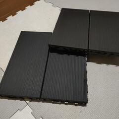 プラスチックデッキタイル　黒
