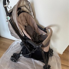 コンビ　Combi ベビーカーの画像