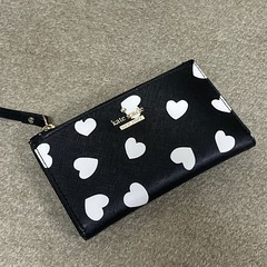 kate spadeのミニウォレットです☺️