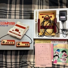 美品　ファミコン 初代 ファミリーコンピューター 本体 貴重 当...