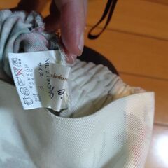 花柄スカートの画像