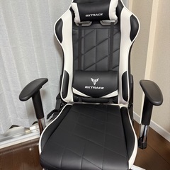 ゲーミングチェアの画像