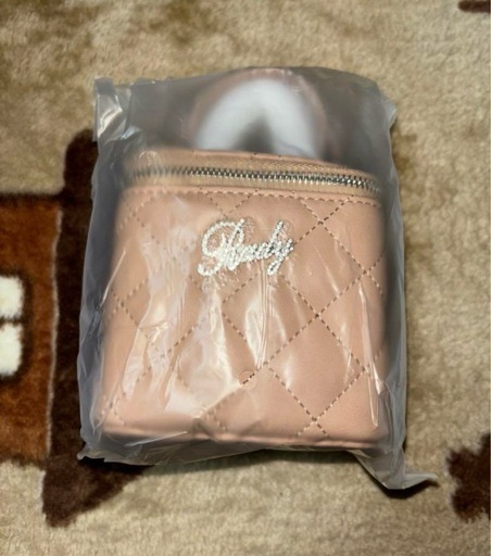 Rady キルティングショルダーバッグ ミニバニティ