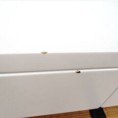 デザイン家具　センターテーブル　棚・引出し付き　ガラス天板　ローテーブル　ホワイト　リビングテーブル　おしゃれ　モダン　机の画像