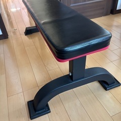 
フラットベンチ　トレーニングベンチ