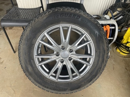 225/65r17　スタッドレスタイヤ、ホイールセット　