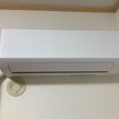 【取引中】※最終価格です【28日まで】エアコン　6〜9畳用　7.8万円で購入　使用60日　ハイアールの画像