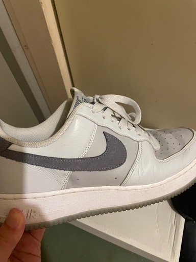＊1週間限定 [ナイキ] エア フォース 1 '07 LV8 AIR FORCE 1 '07 LV8 ピュアプラチナム/ライトカーボン 日本国内正規品