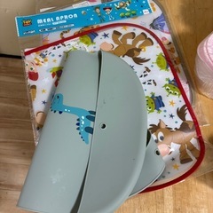 離乳食エプロン　3枚セット
