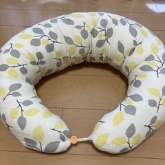 授乳クッション
