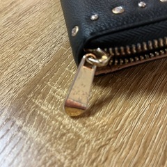 折りたたみ財布の画像